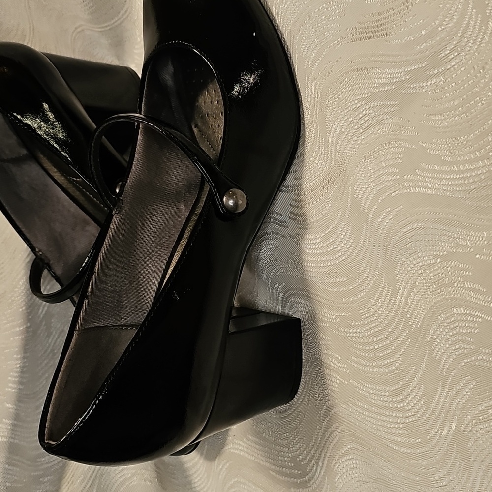 Life Stride classic black patton leather Mary Jane heels womans size 8.5 - Picture 6 of 11